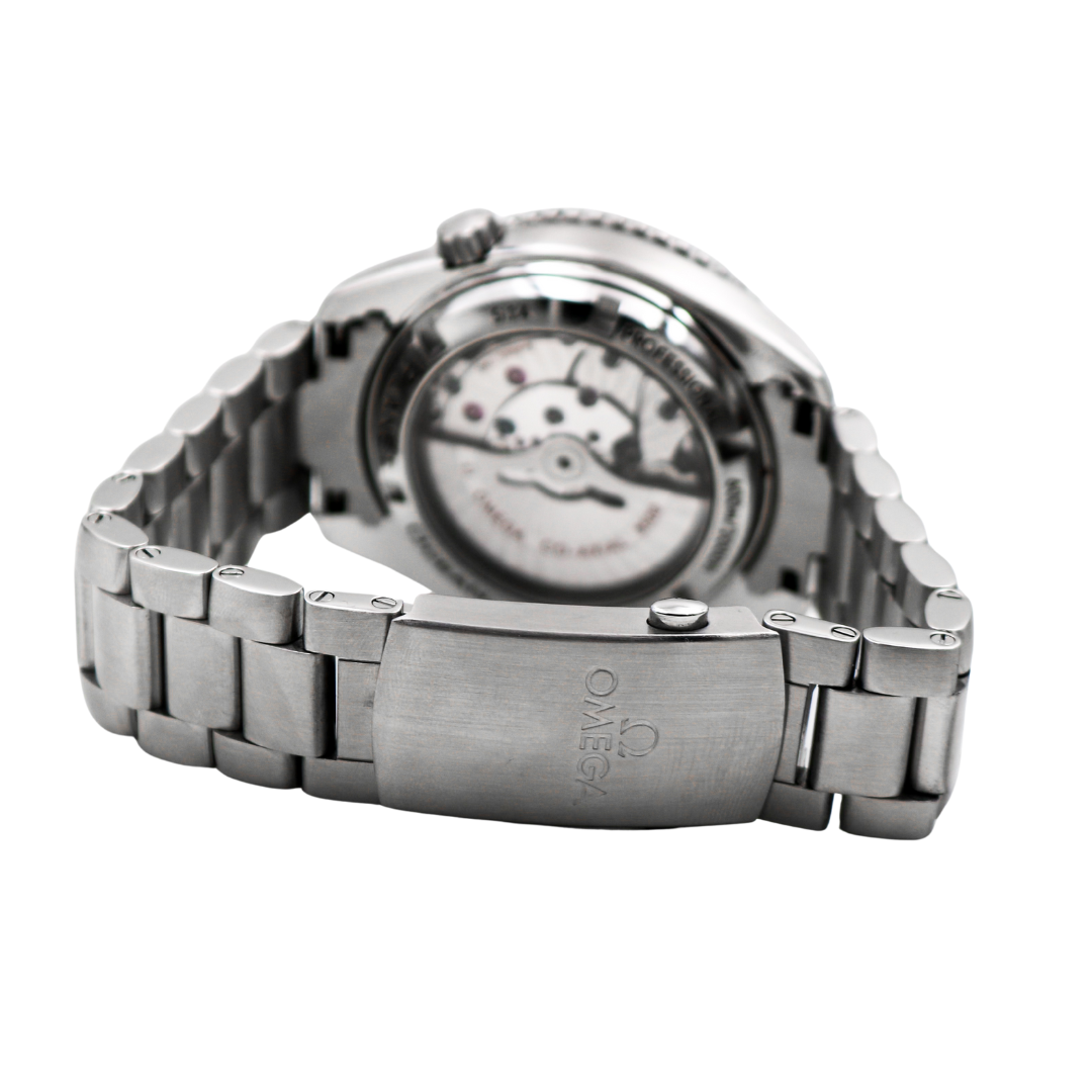 Detailed view of the clasp on the stainless steel bracelet of the Omega Seamaster Planet Ocean Co-Axial Chronometer watch, showcasing the secure fastening mechanism.